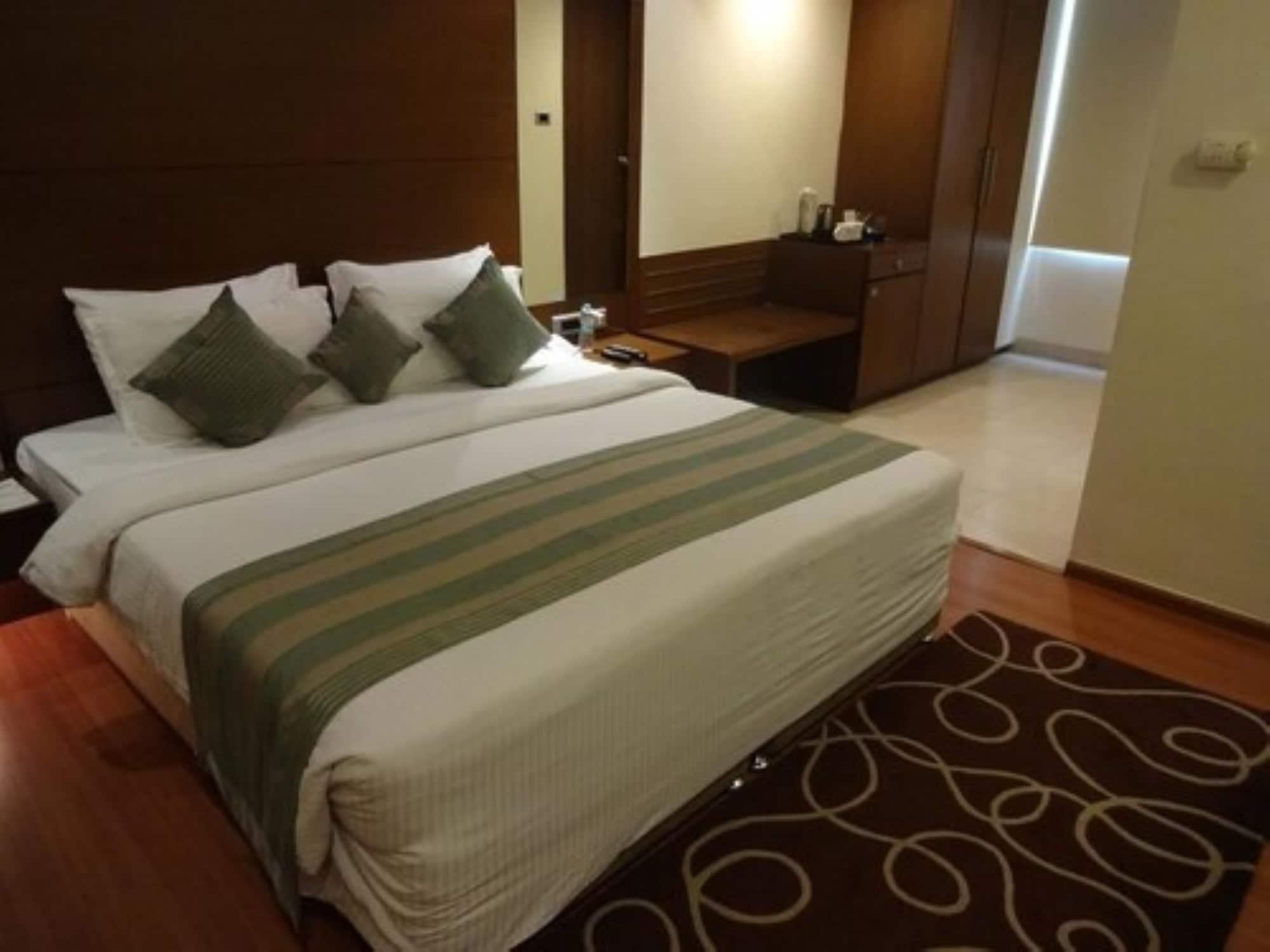 Minerva Grand Secunderabad Hotel Hyderabad Exterior foto