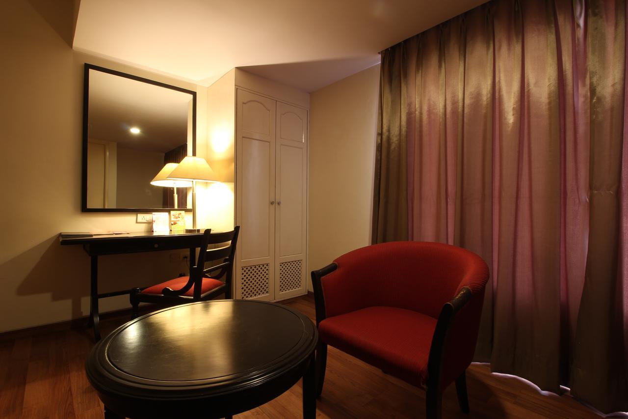 Minerva Grand Secunderabad Hotel Hyderabad Exterior foto