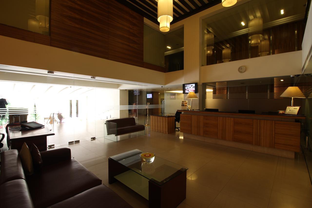 Minerva Grand Secunderabad Hotel Hyderabad Exterior foto