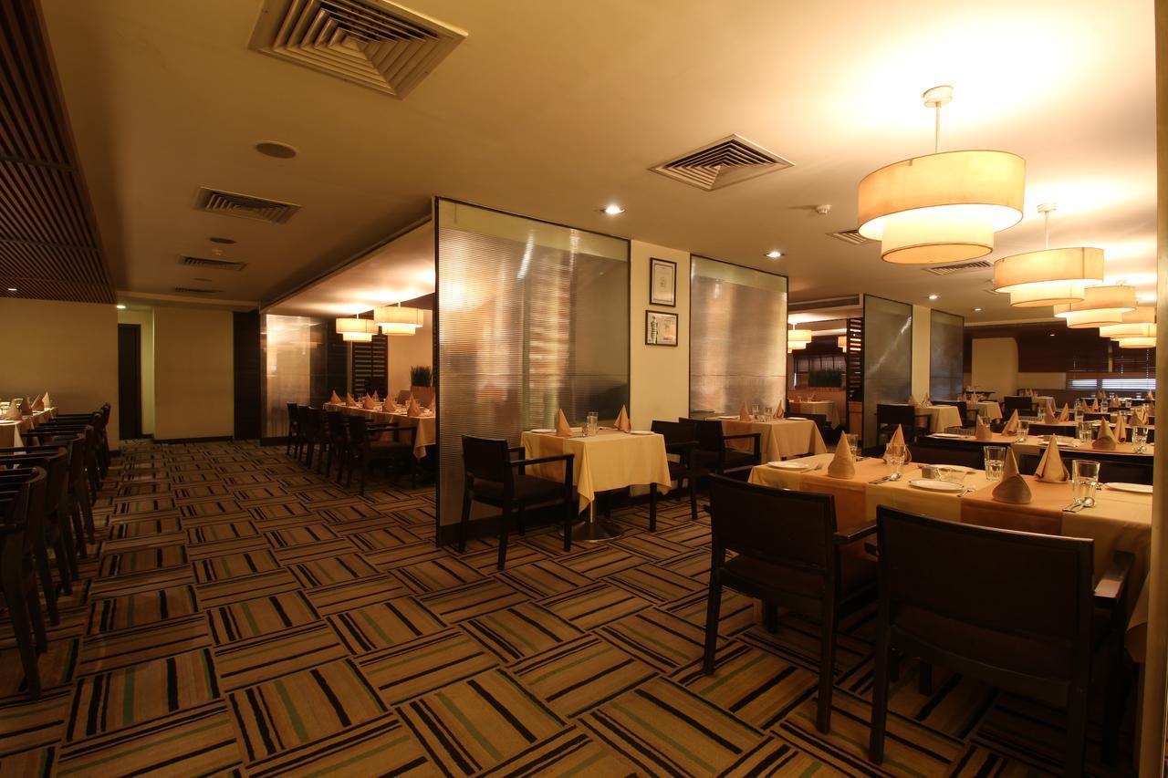 Minerva Grand Secunderabad Hotel Hyderabad Exterior foto