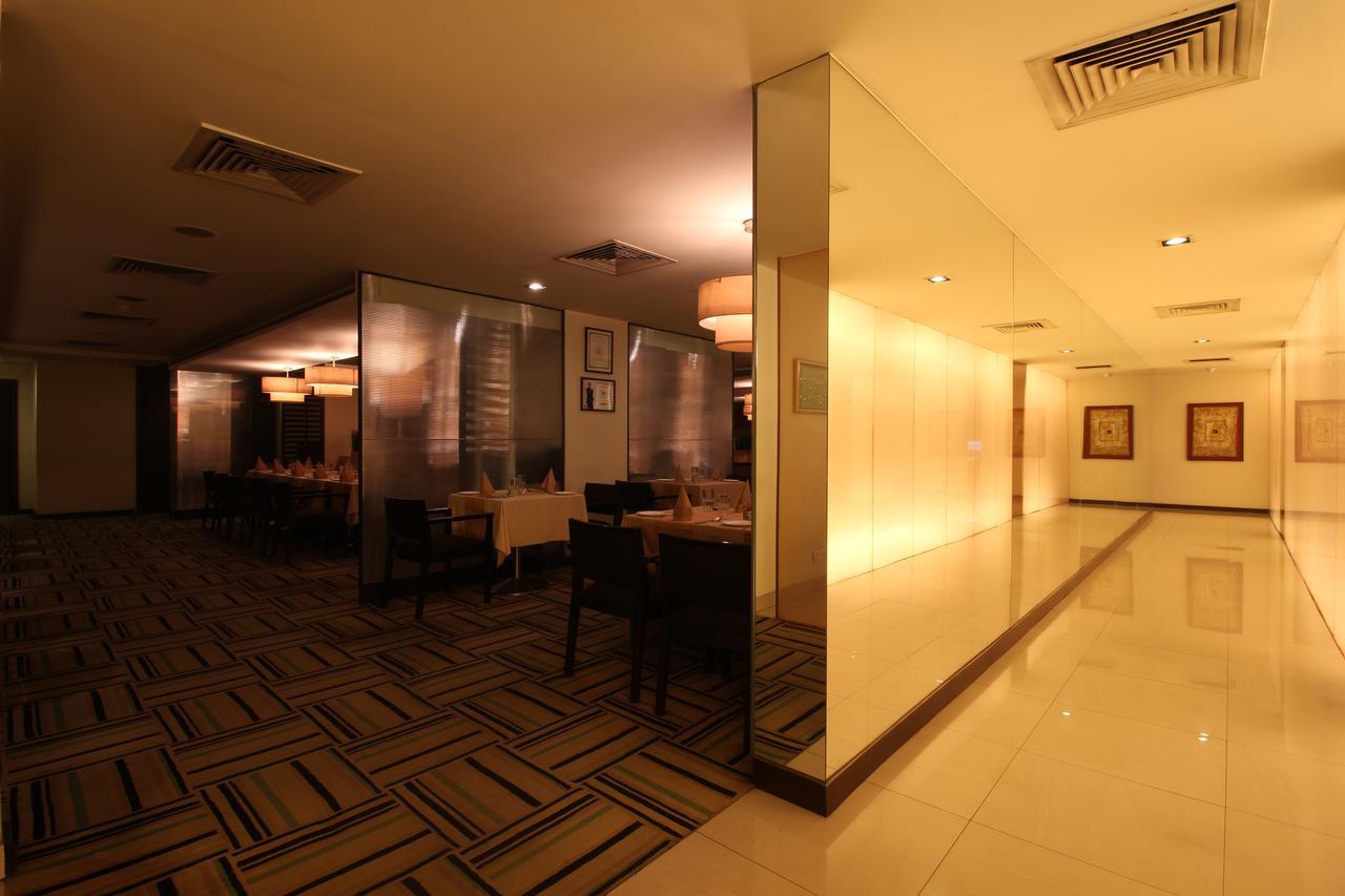 Minerva Grand Secunderabad Hotel Hyderabad Exterior foto
