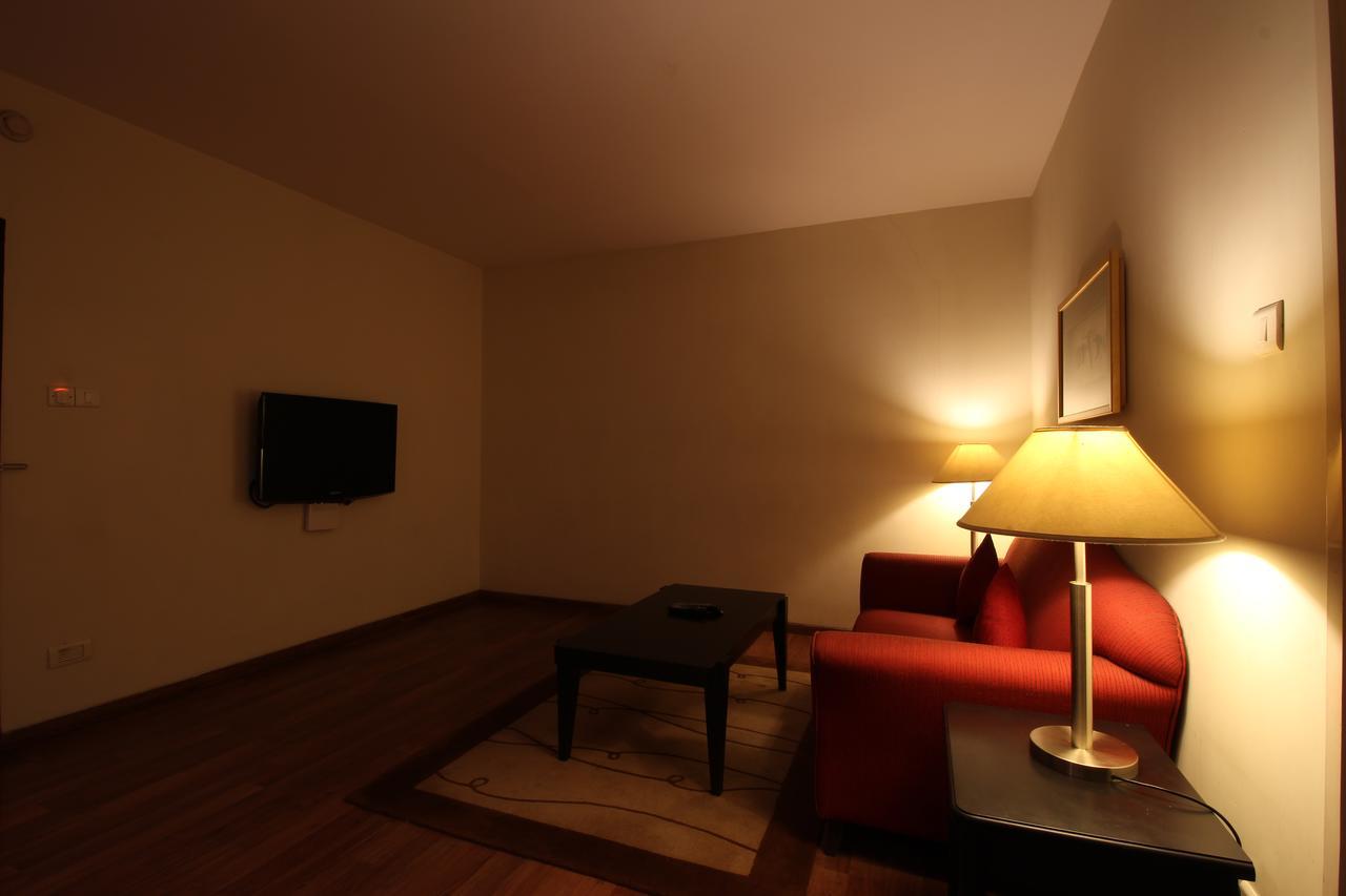 Minerva Grand Secunderabad Hotel Hyderabad Exterior foto