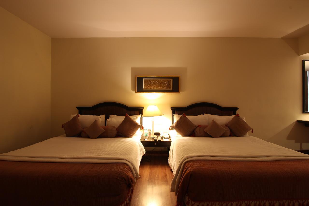 Minerva Grand Secunderabad Hotel Hyderabad Exterior foto